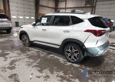 2023 Kia Seltos Sx Turbo from USA, damaged, VIN KNDETCA28P7432934